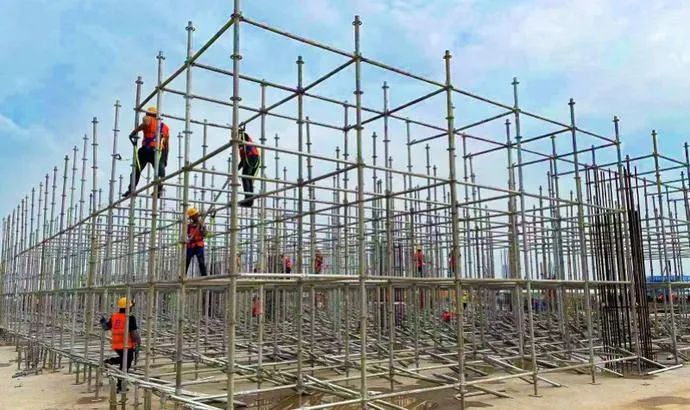 格力產業園建設加速，首用新型腳手架，預計明年5月投產