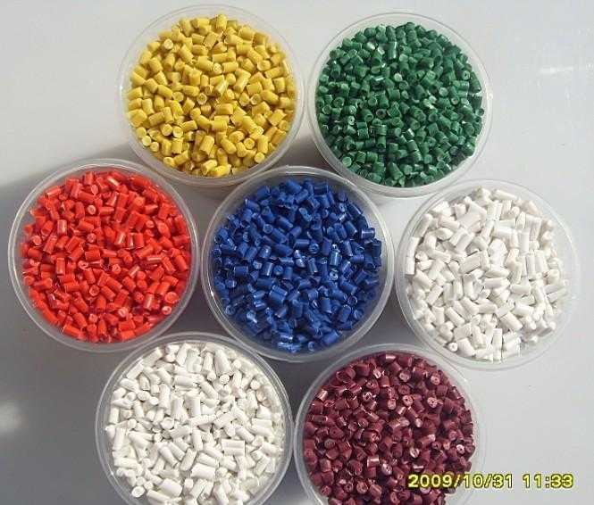 廠家直銷深灰色PP再生塑料顆粒（聚丙烯）及PS再生料優(yōu)勢解析